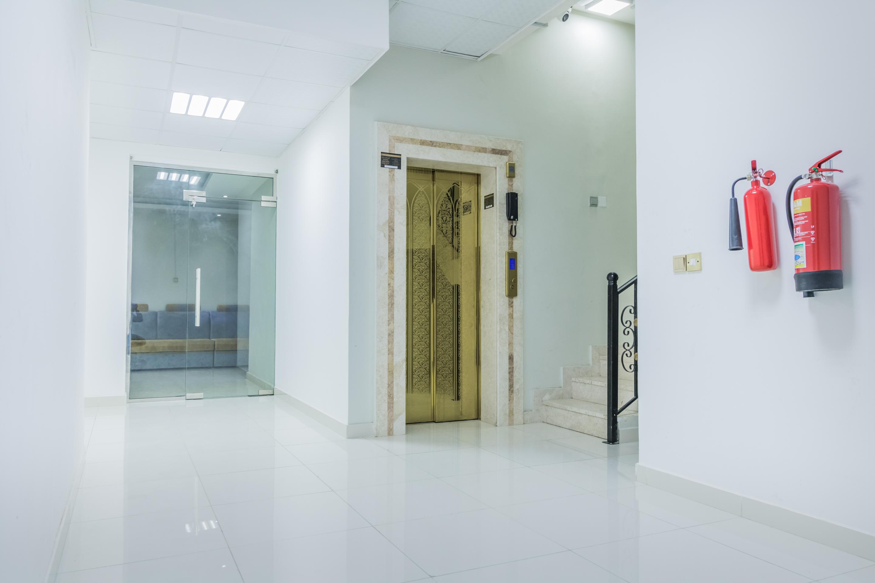 Super Oyo 106 Muscat Grand Seeb