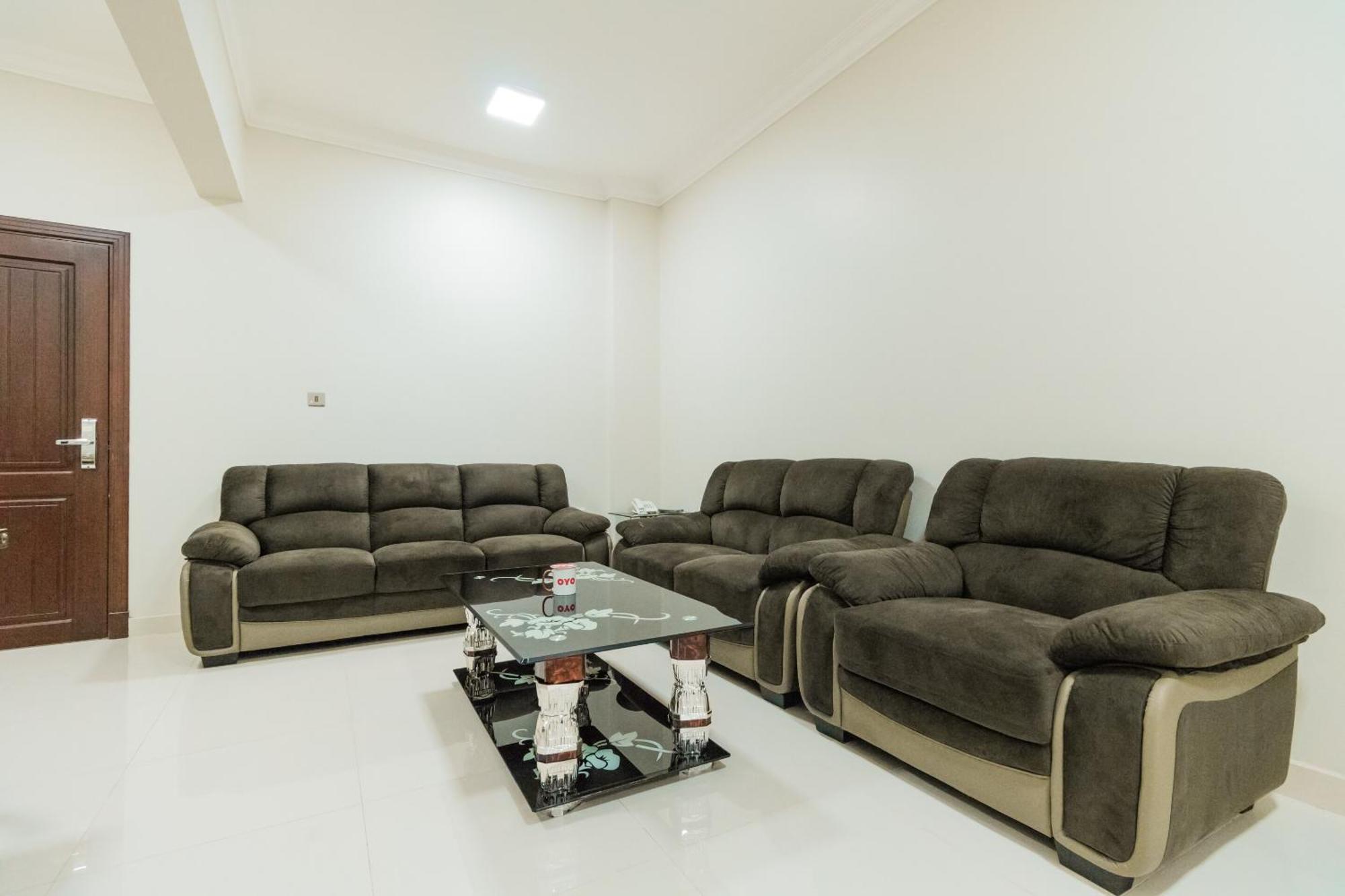 Hotel Super Oyo 106 Muscat Grand Seeb