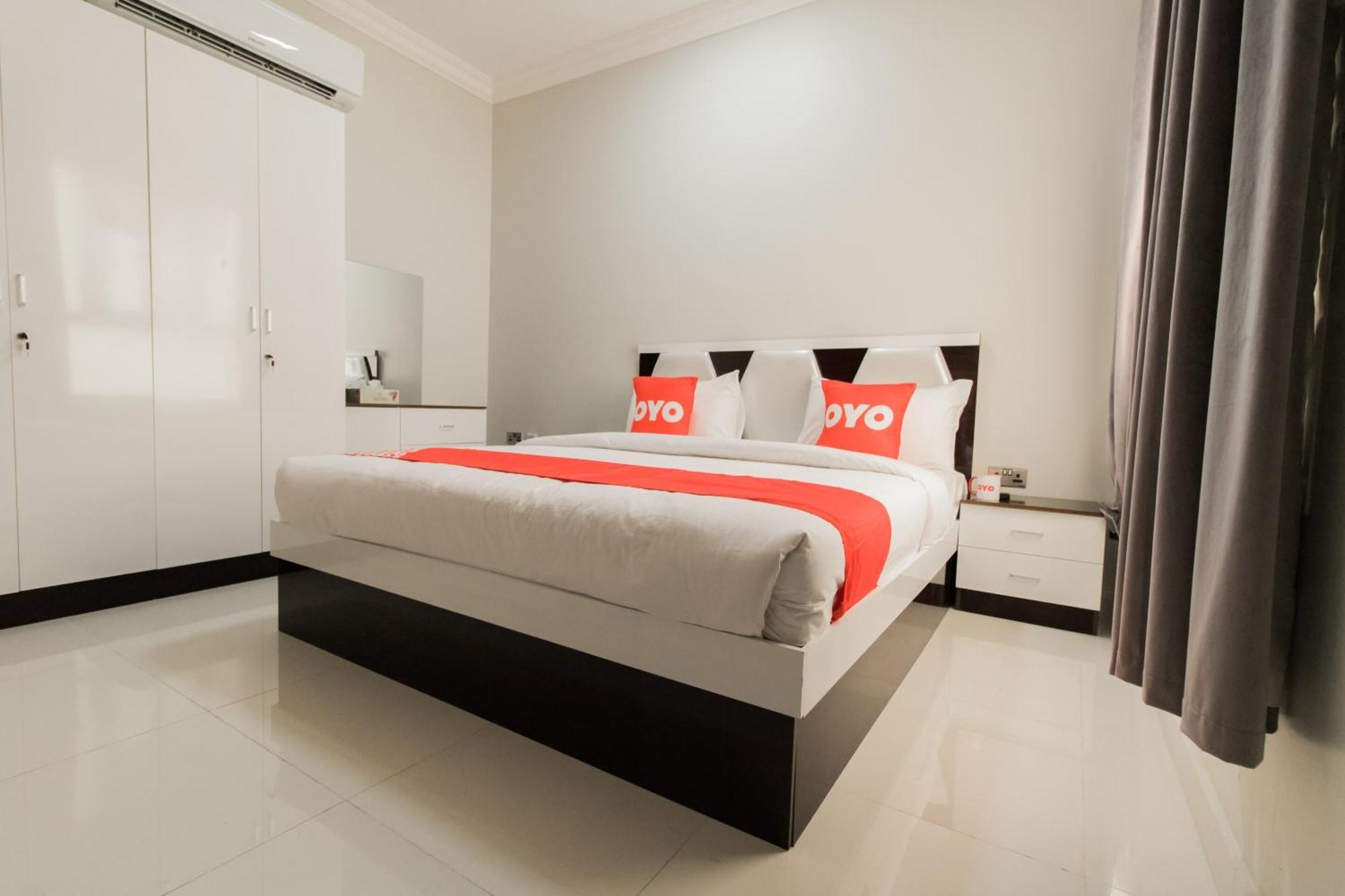 Super Oyo 106 Muscat Grand Hotel